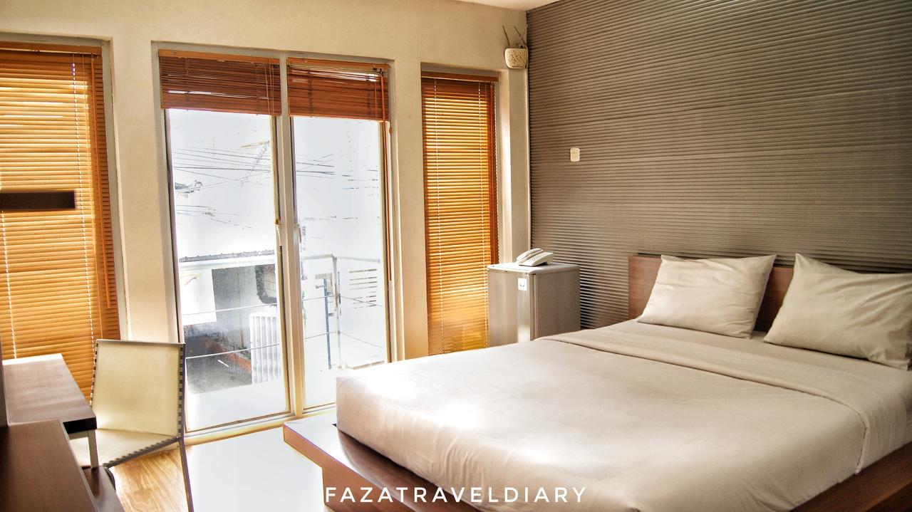 Flat06 Cipete Hotel Jakarta Exterior photo